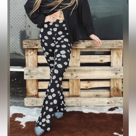 Billabong Hang Loose Floral Print High Rise Waist Boho Retro Flare Pant Nwt Sz L - Picture 2 of 9